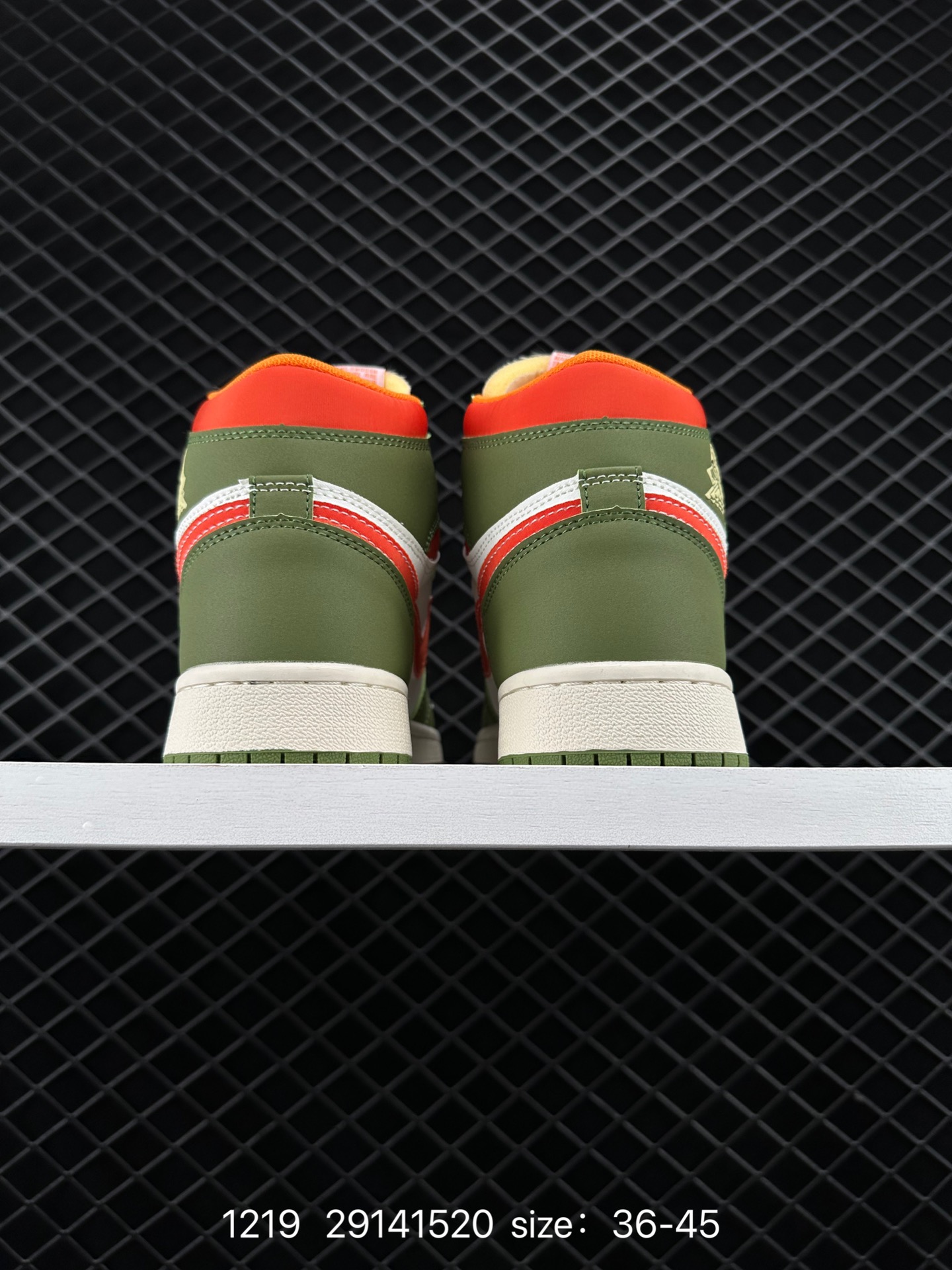 Nike Air Jordan 1 Retro High OG”Black/White“